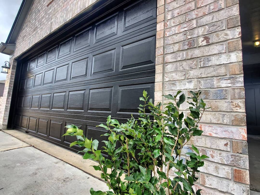 classic garage doors3